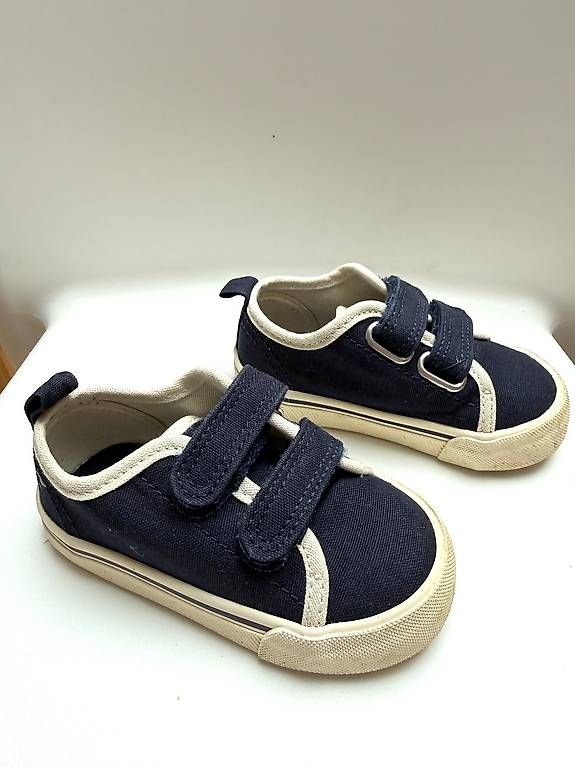 Schuhe für Jungen: H&M Sneaker aus Baumwolle, Gr. 22 – Gebraucht aus Dietikon von ing_f9sy 1