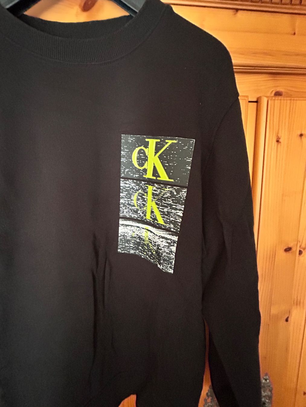 Calvin Klein Pullover & Sweatshirts: CALVIN KLEIN - PULLOVER - SCHWARZ - GRÖSSE S (AL) – Gebraucht aus Buchs AG von fischli610 2