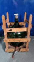 Mostflasche in Holzgestell