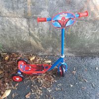 Kinderroller Spiderman, Dreirad-Roller für sicheren Fahrs...