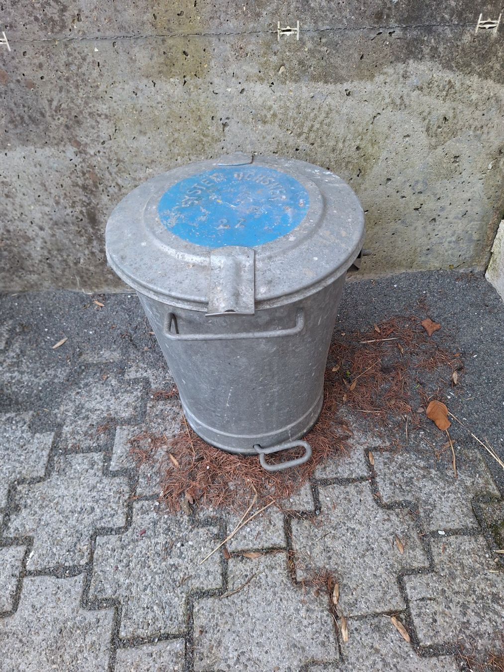 Abfalleimer: Ochner Ascheneimer – Gebraucht aus weissbad von bert06