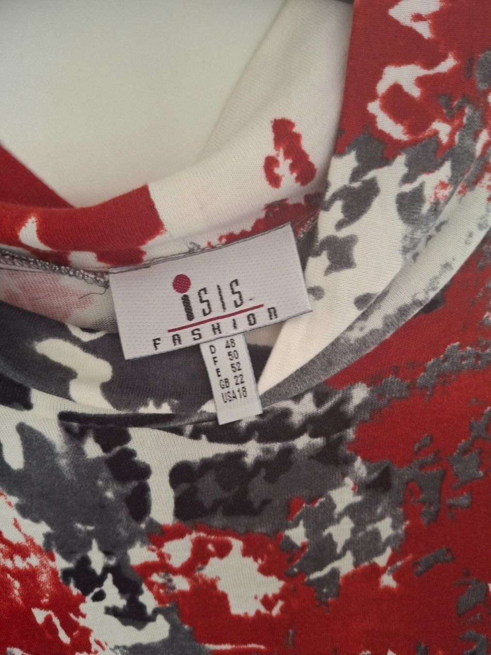 Top: Sommerliches Viscose Top Gr. 48 mit Muster – Usato da WALTERSWIL SO venduto da thb_ybm8 1