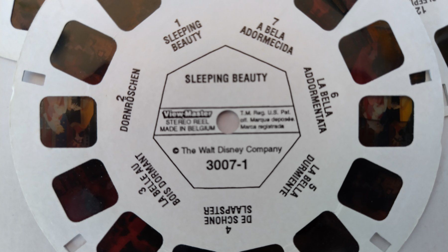 View-master Giocattoli: View-Master / 3 Bildscheiben / Sleeping Beauty / ab Fr. 1.- – Usato da Bellach venduto da JingleJerry 2