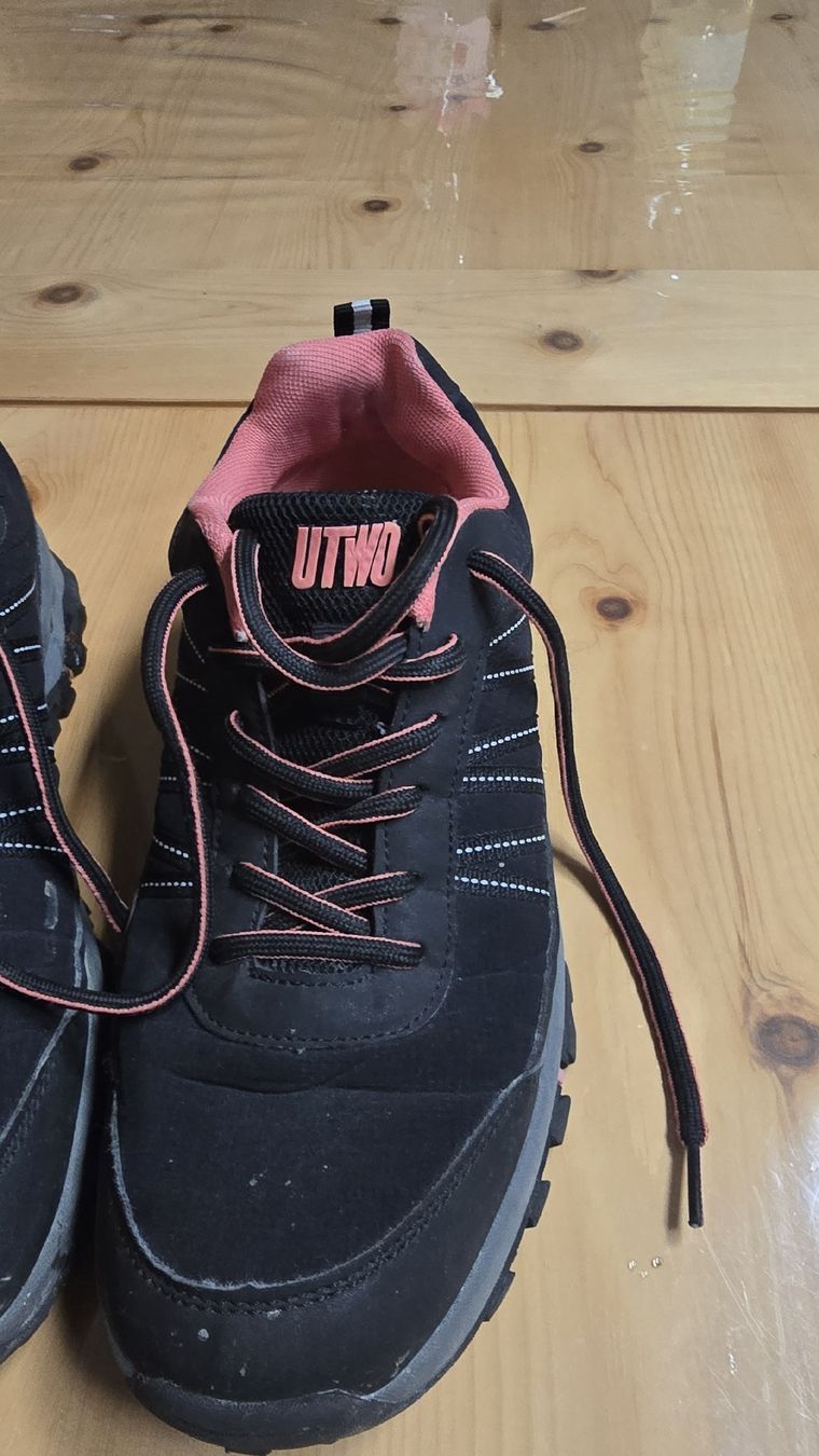 Scarpe da donna: Damen Turnschuhe – Usato da Steinen venduto da han_8vtl 1