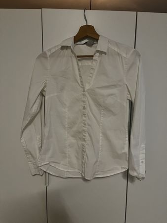 H&M weisses Hemd V-Neck Gr. 36