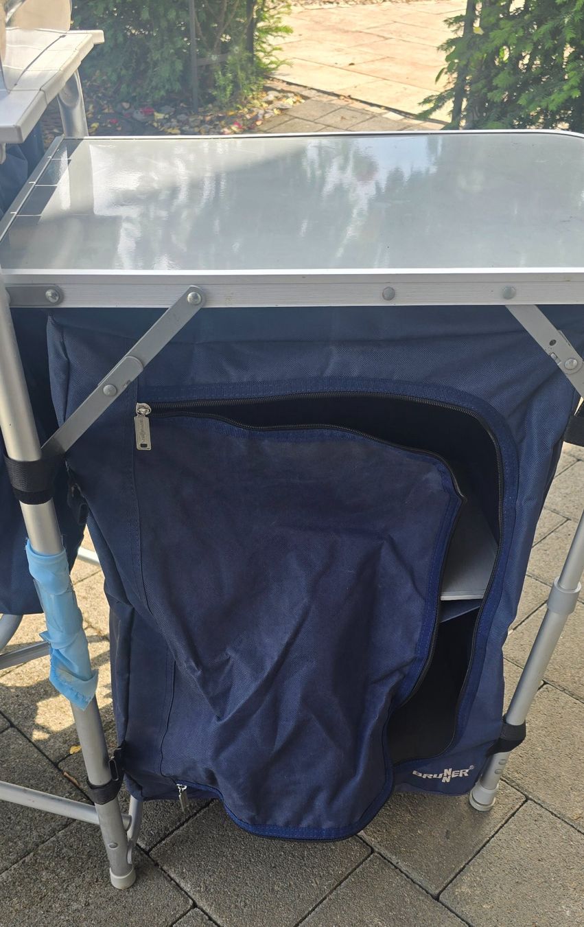 Cucine complete: Camping Küche Brunner – Usato da arboldswil venduto da Maschine78 2