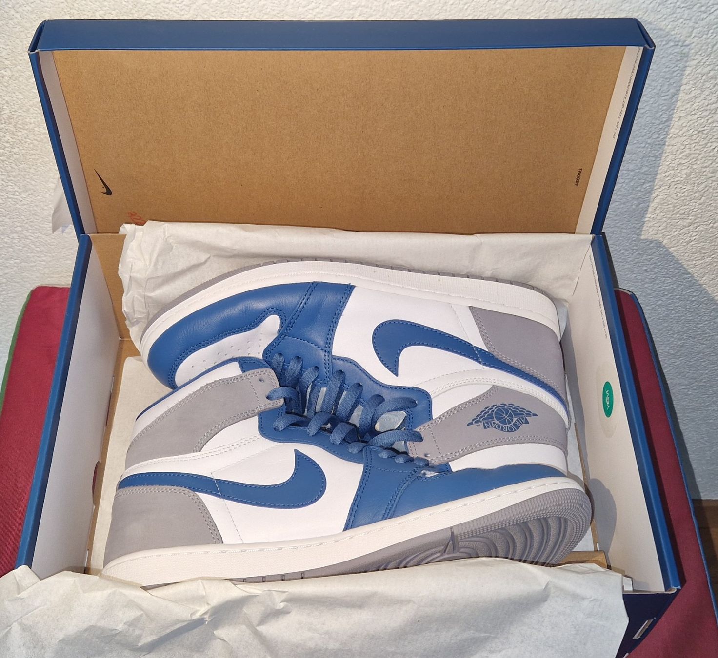 Jordan Scarpe da uomo: Jordan 1 Retro High True Blue – Nuovo (secondo la descrizione) da Zürich venduto da iAmmann