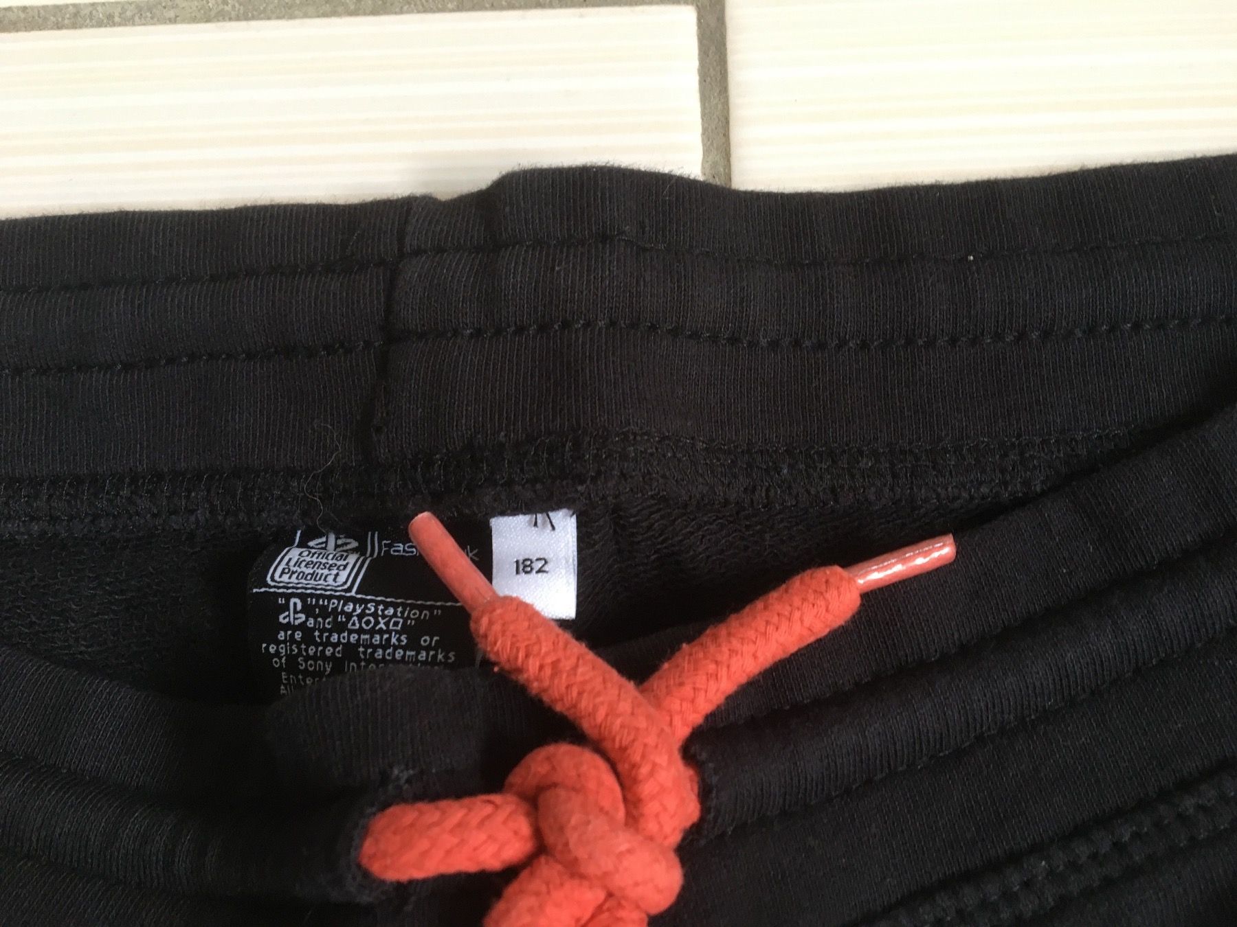 Pantaloni: Shorts 182 – Usato da Arth venduto da Vrecam51 1