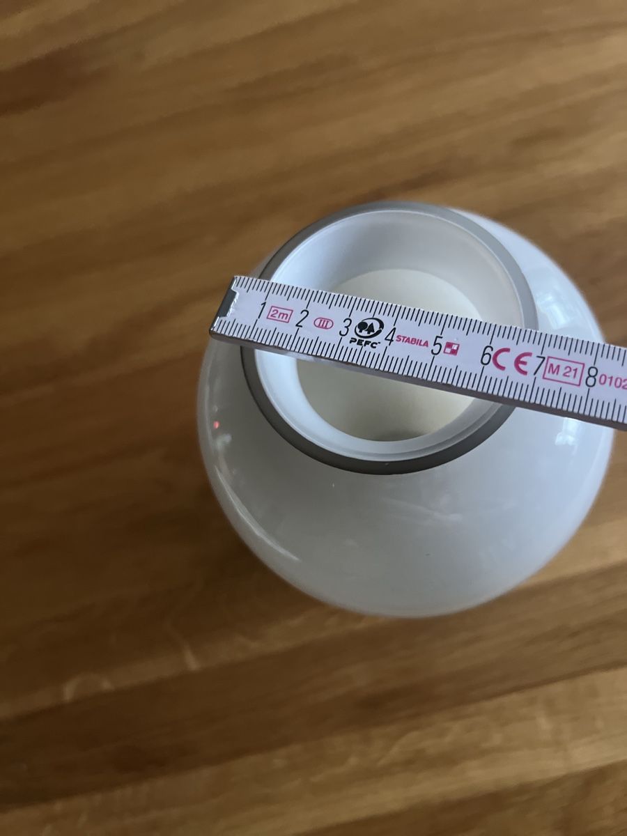 Vasen & Gefässe: Schöne Graue Vase Höhe circa 22cm – Gebraucht aus Pfungen von smi_9vy9 3