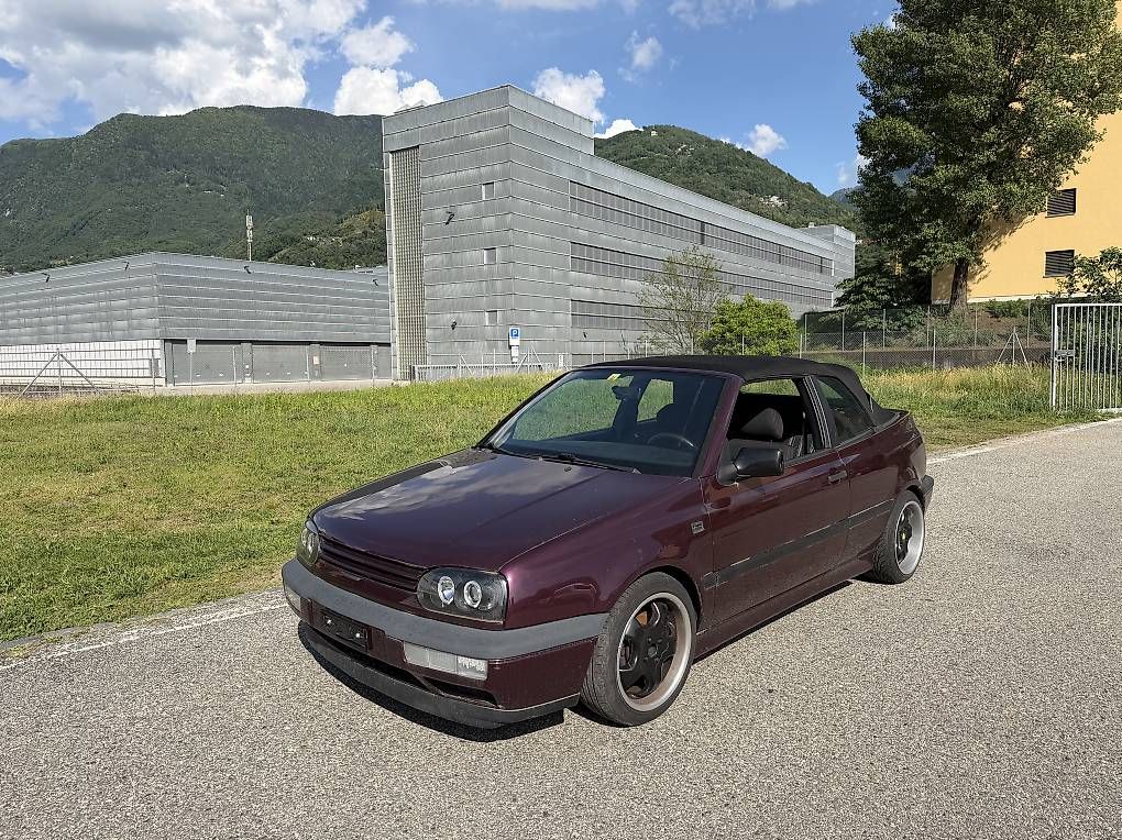 Autos: VW  Golf  Cabrio  – D'occasion à Giubiasco par aut_zxs6 2