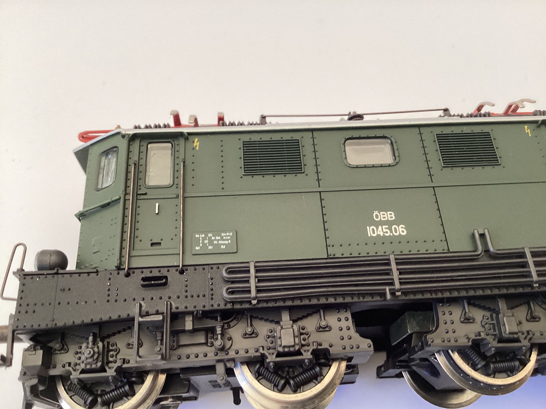 Roco Modellini di ferrovie: Roco 43530 ÖBB 1045.06 H0 1:87 – Usato da Effretikon venduto da simtek_de 4