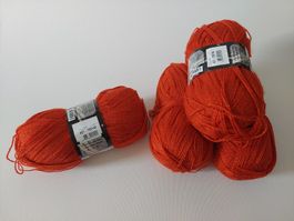 Alize 4 Stk. Wolle fein, Stk.100gr, 95 %Acryl,5% Effektgarn.