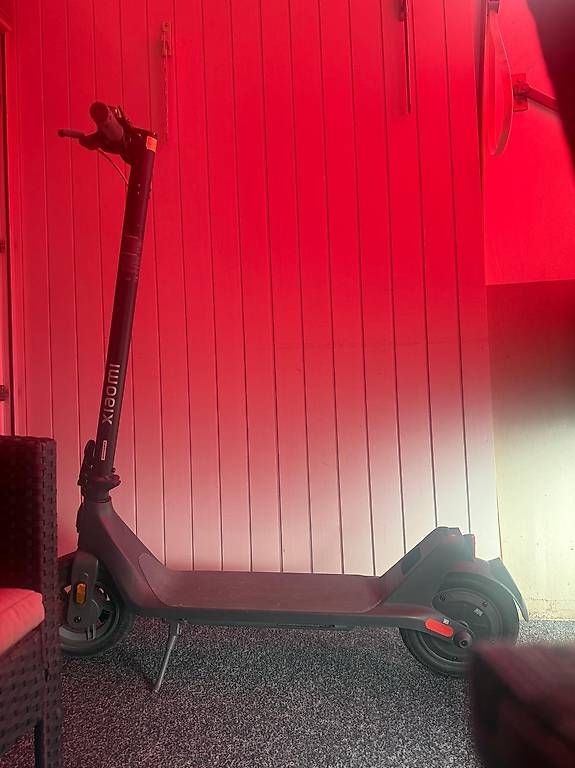 Scooter: E-Scooter mit Garantie – Usato da Wattwil venduto da Rainbow412