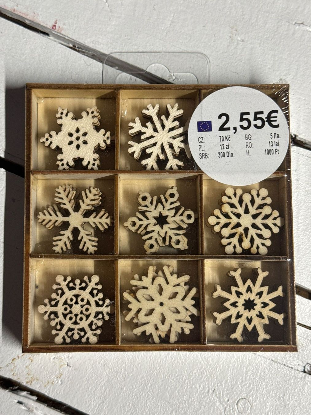 Alle Dekorationen: Holz-Dekoelemente "Schneesterne" / P – Neu und originalverpackt aus Neukirch (Egnach) von muolen