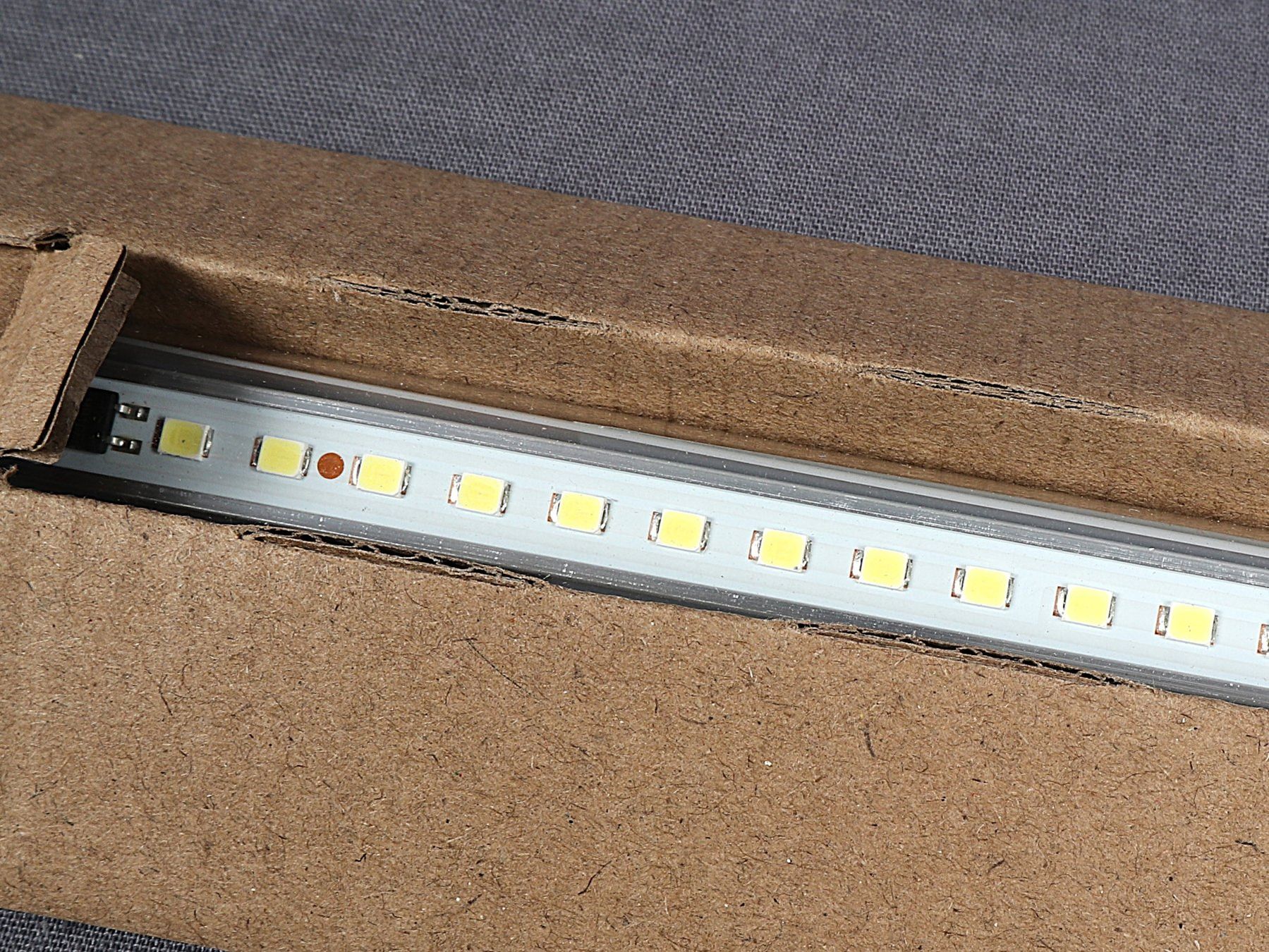 Lampes: JUWEL AQUARIUM  Nature 438mm LED – Neuf (Voir description) à Steinen par Restwert_Steinen 2