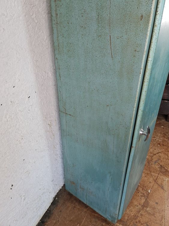 Armoires: Vintage Metallschrank, Spind, Werkstattschrank Archivschrank – D'occasion à Obfelden par Vintagebude 8