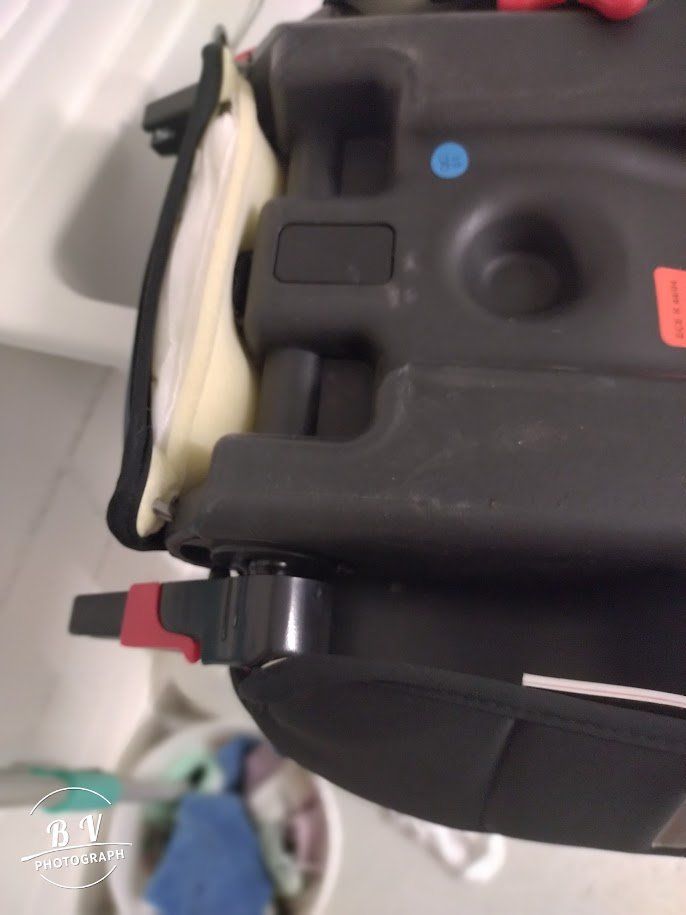 Seggiolini per auto: Osann Junior Isofix Kindersitzerhöhung – Usato da Sissach venduto da Remanka 3