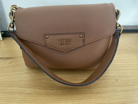 Umhängen Guess, braun, neuwertig 
