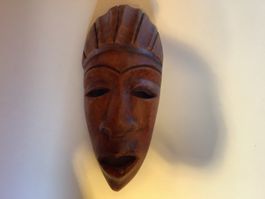 Masque  en bois sculpté, décoration ethnique uniq...