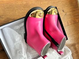 Brand new Versace leather boots size 23