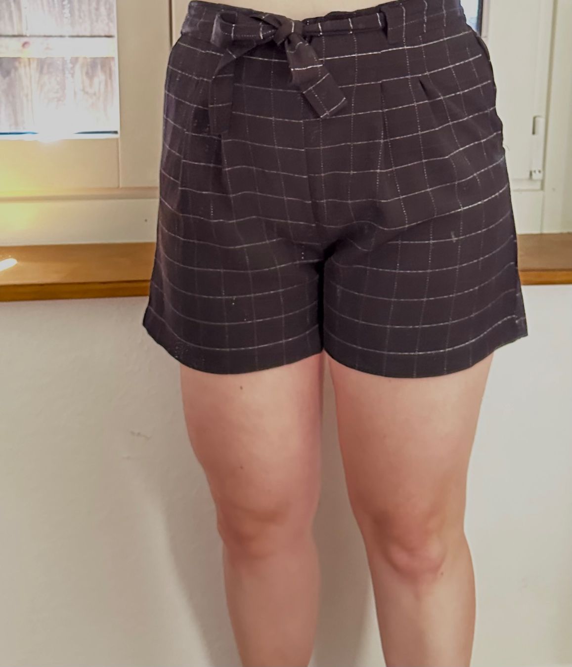 Pantaloni: Short femme taille 38 – Nuovo e nell'imballaggio originale da Yverdon-les-bains venduto da Tulipe24 4