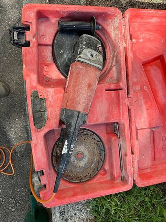 Hilti DC 230-S Winkelschleifer mit Koffer gebraucht