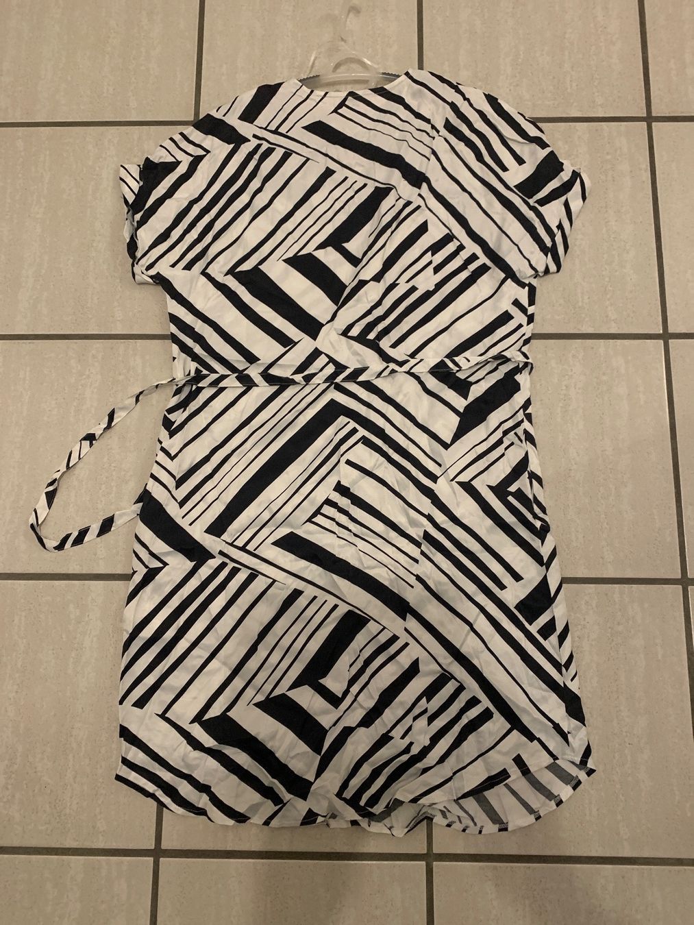 Kleider: Neue Sommer Kleid von SuZa – Neu und originalverpackt aus Lausen von tiguan07 2