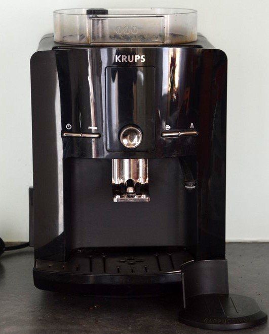 Machine à café Krups type EA82..