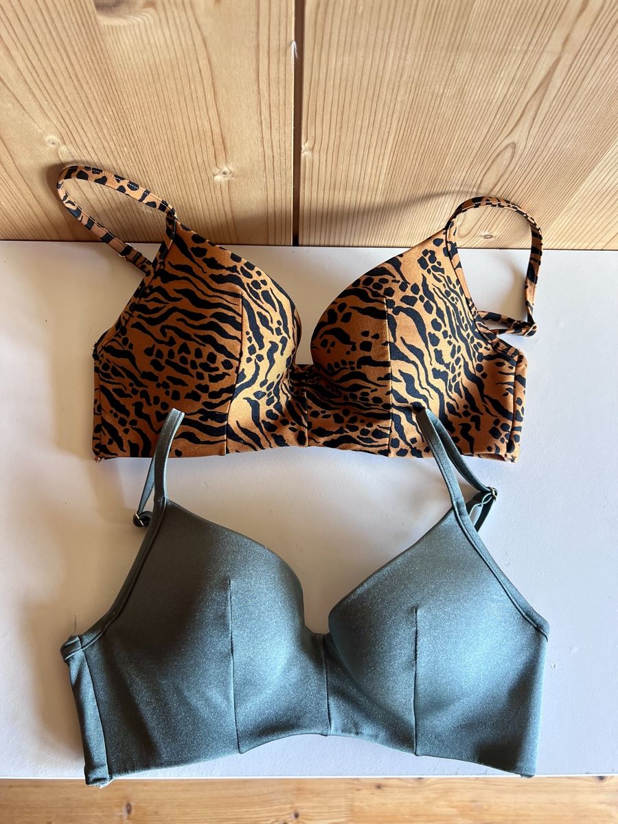 H&M Badekleider & Bikinis: Damen Bikini Oberteile – Neu (gemäss Beschreibung) aus Balgach von Ni.Steiger