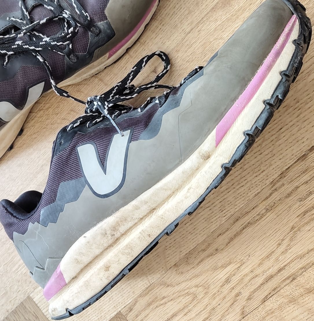 Scarpe da uomo: VEJA Outdoor Schuhe – Usato da Affoltern am Albis venduto da clifflburton