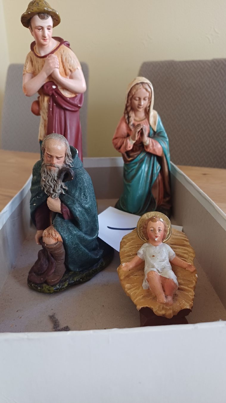 Statuette: Weihnachtskrippe Krippenfiguren Set 4-teilig Vintage – Usato da Flawil venduto da Naphtali