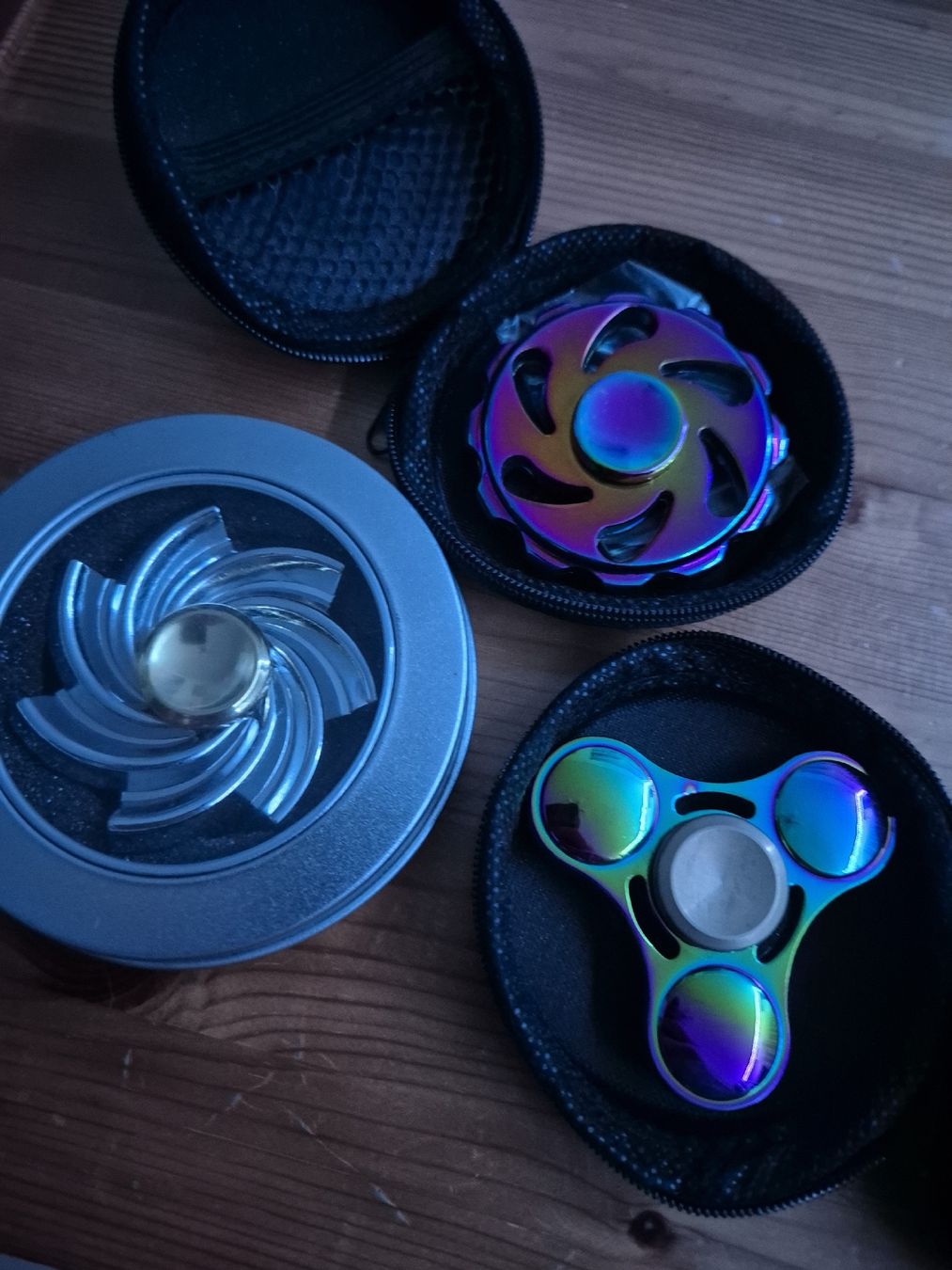 Spielzeuge: Fidget Spinner Metall 3 Stück – Neu (gemäss Beschreibung) aus Wolhusen von ima_2jjx 1