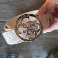 🐸 GUESS GÜRTEL 105 CM MIT PRÄGUNG HELLROSA NEUWERTIG