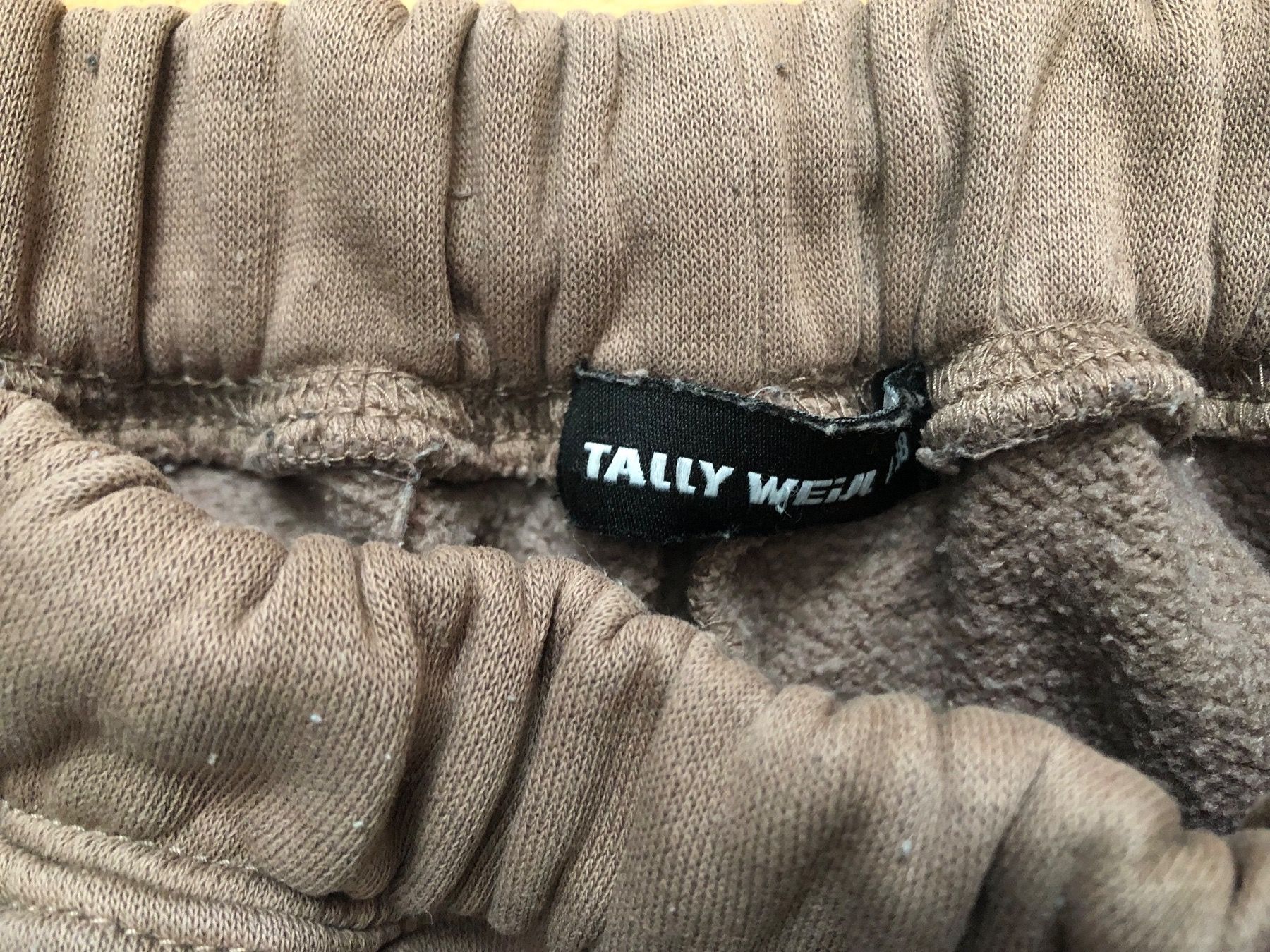 Tally Weijl Pantaloni: Trainerhose - Tally Weijl - Grösse 38 – Usato da Oberuzwil venduto da jabano 1
