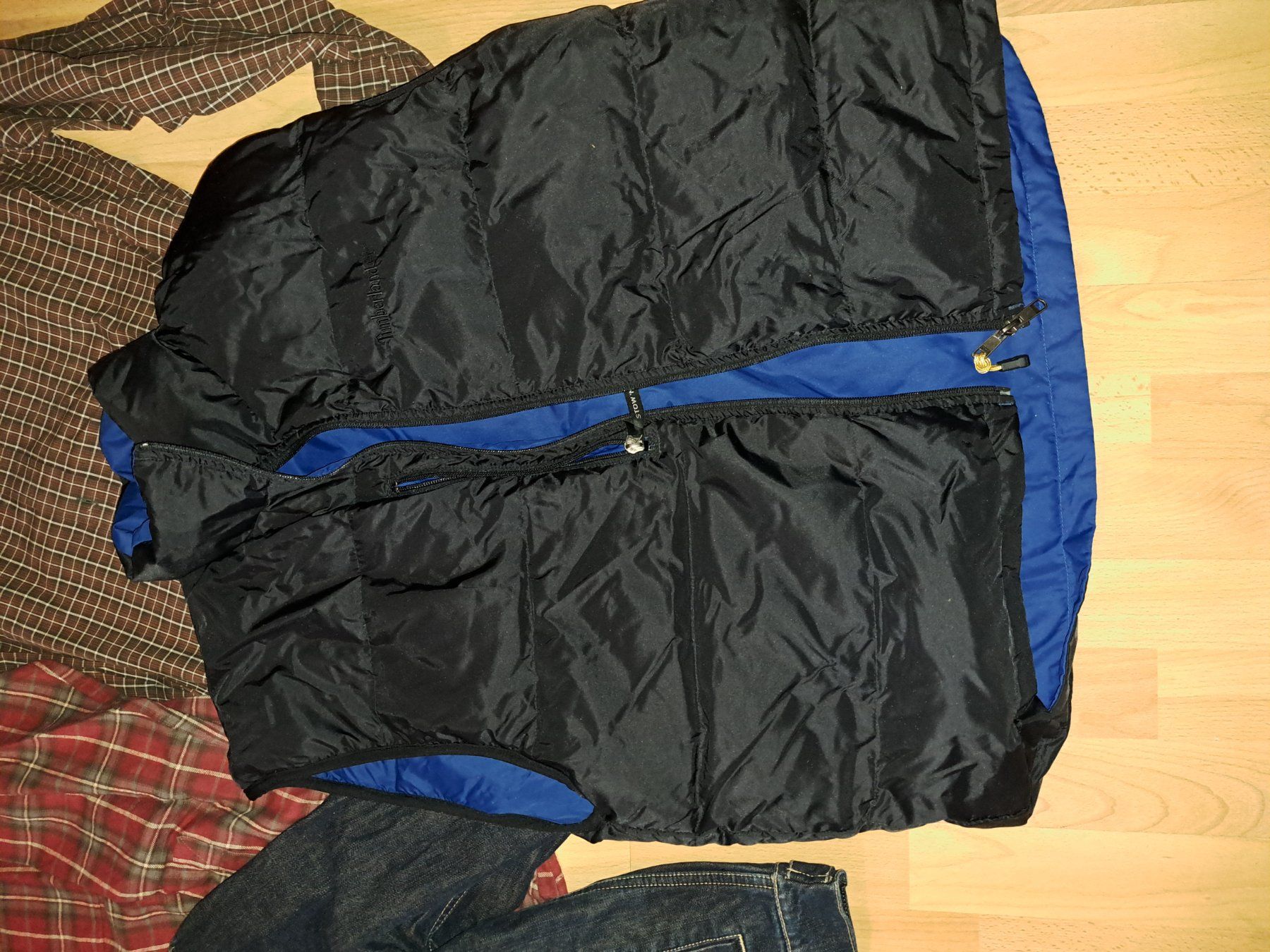 Kleiderpakete: 12 x TIMBERLAND GR.M Kleiderpaket – Gebraucht aus Kölliken von Upcycling-by-Mc-TAM 7
