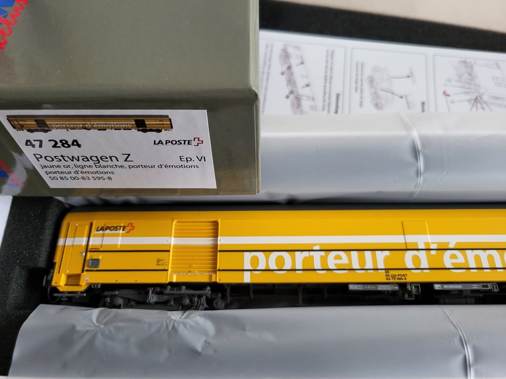L.S. Models 47285 - Postwagen tipo Z SBB livrea giallo oro con fascia bianca Feriengrüsse Unterwegs - H0