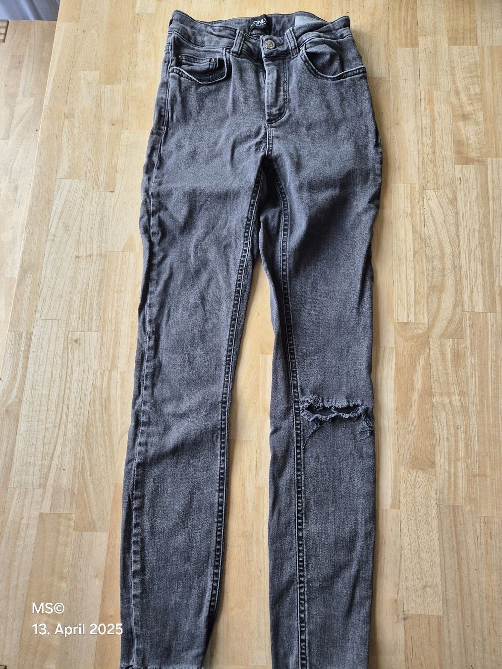 Only Pantaloni: Jeans Only – Usato da Allschwil venduto da Vision139