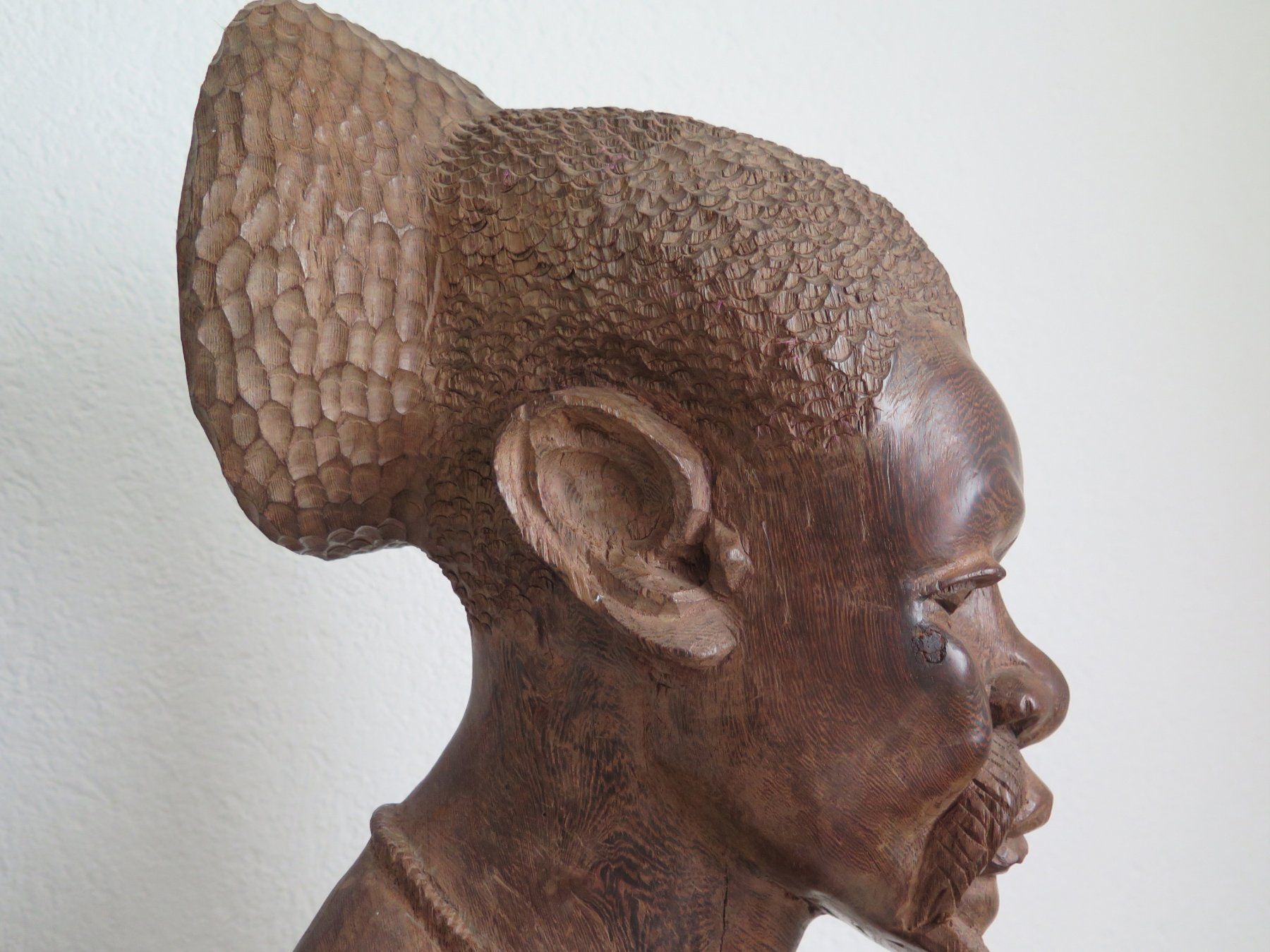 Sculture & Statue: alte Afrikaner Büste Bongossi Holz – Usato da zürich venduto da celotto 2