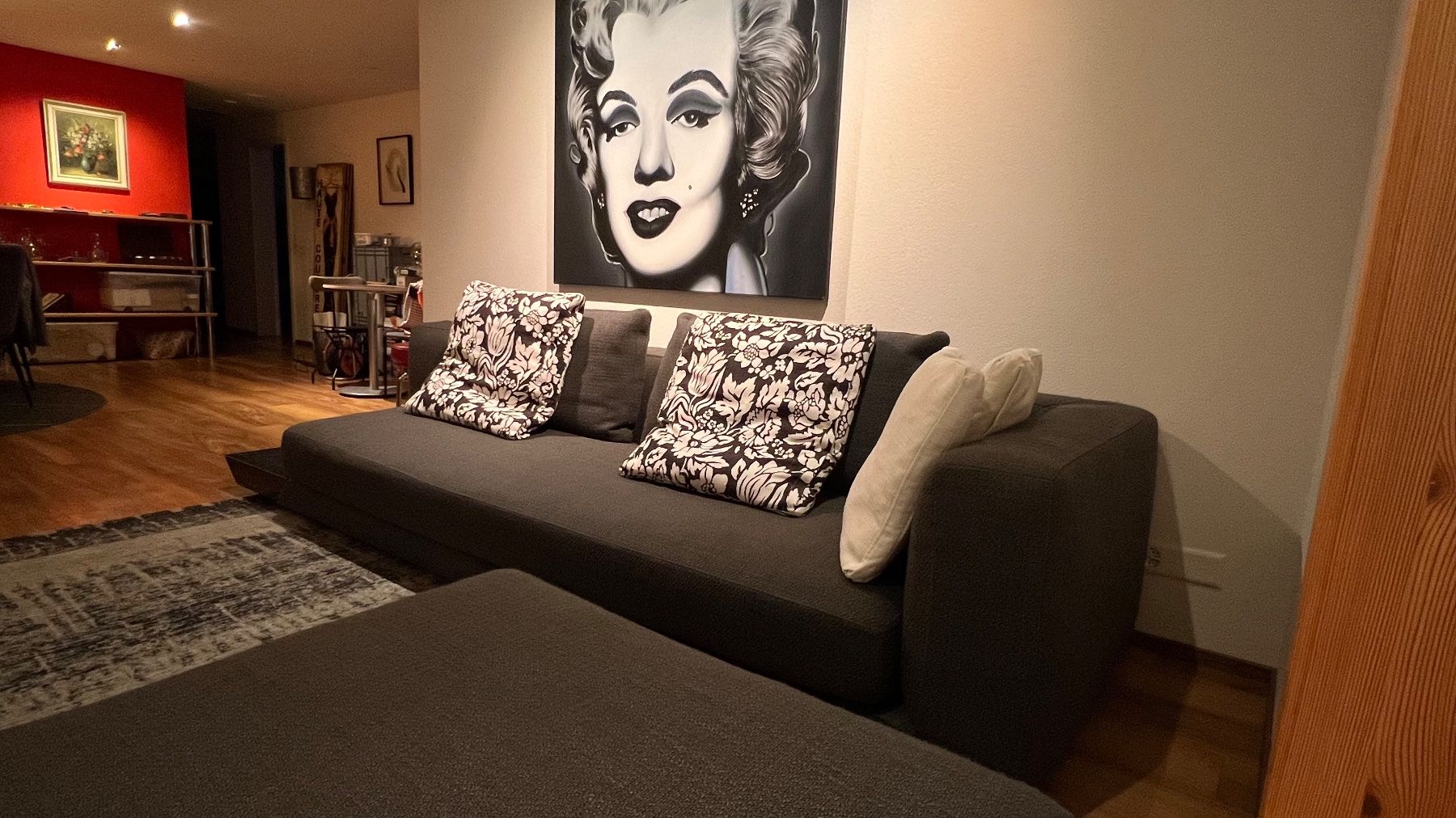 Divani: Big Sofa FLOYD mit Hocker von ALBERTA – Usato da Wangen SZ venduto da mha_j9rz 9