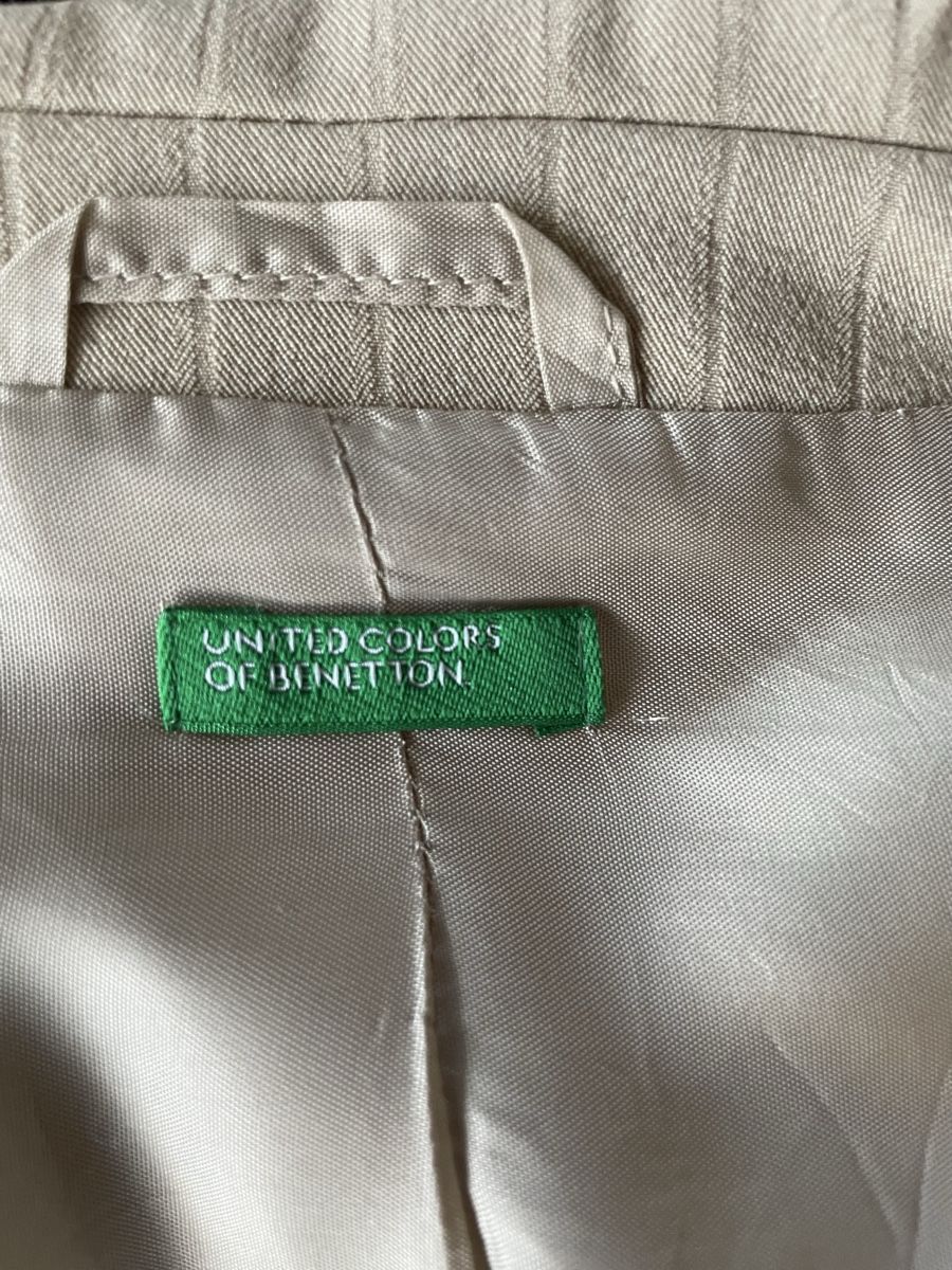 Benetton Giacche: Schicker kurzer Blazer Grösse 36 von Benetton – Usato da Rütihof venduto da Biene16 2