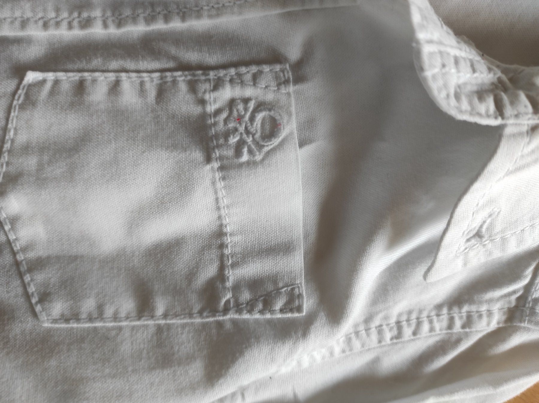 Camicie, T-shirt & Polo: 2 Kinderhemden – Usato da Effretikon venduto da MarthaK. 6