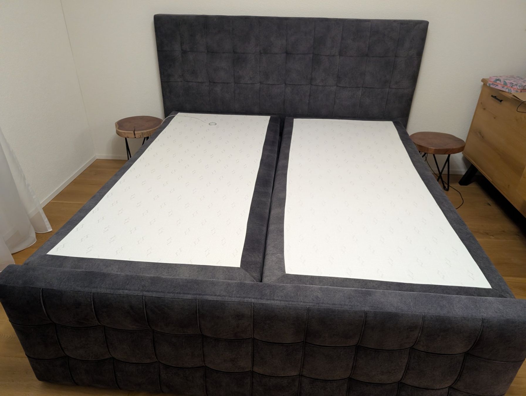 Lits: Boxspringbett dunkelgrau – D'occasion à Zollikofen par tantun 2