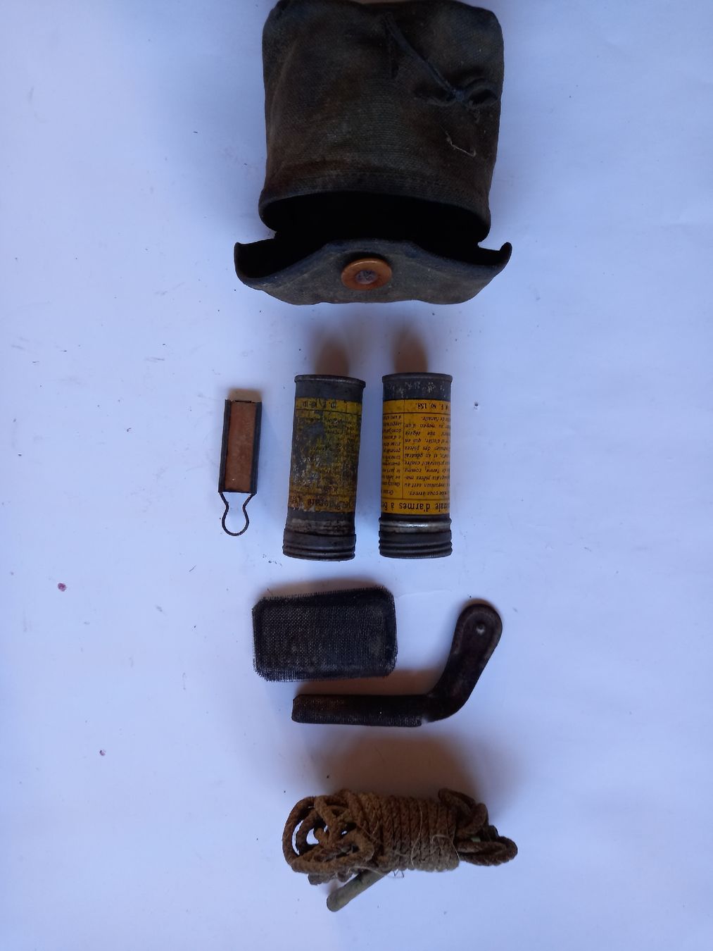 Schweizer Armee Pflegeprodukte: Gewehr / Mannsputzzeug – Gebraucht aus Seon von Zack_16 5
