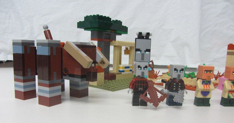 Lego Kit di costruzioni: LEGO Minecraft 21160 "The Illager Raid  " – Usato da Kreuzlingen venduto da Han-Solo-68 3
