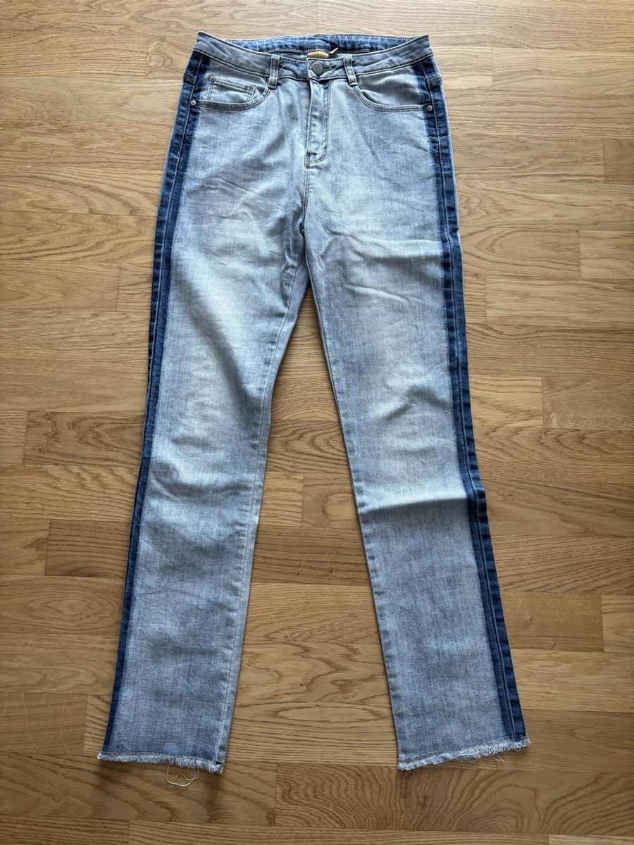 Manor Pantaloni: Manor Junior Jeans, Gr. 164 – Usato da Rünenberg venduto da ZwergLi100