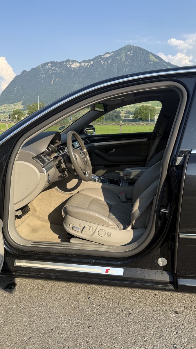 Audi Autos: Audi S8 5.2 V10 – D'occasion à Emmenbrücke par prisan_LU 7