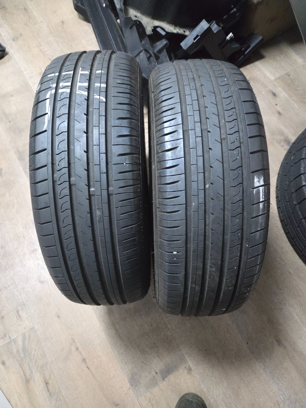 Pneus & Kompletträder: 195 / 65 R 15  91V – Gebraucht aus Fischbach-Göslikon von Emanuel.Bardhi