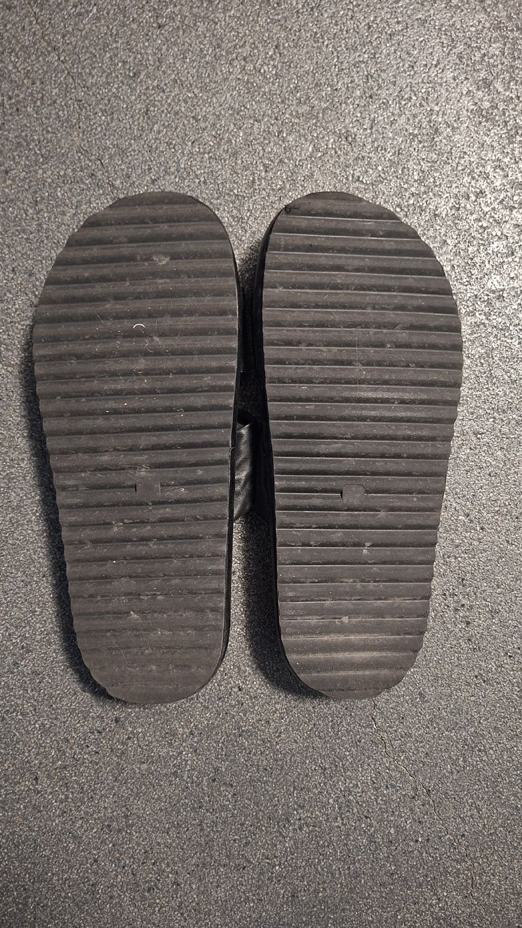 Benci Brothers Damenschuhe: Benci Brothers Sandalen Grösse 40 – Gebraucht aus Hünenberg von 1902 1