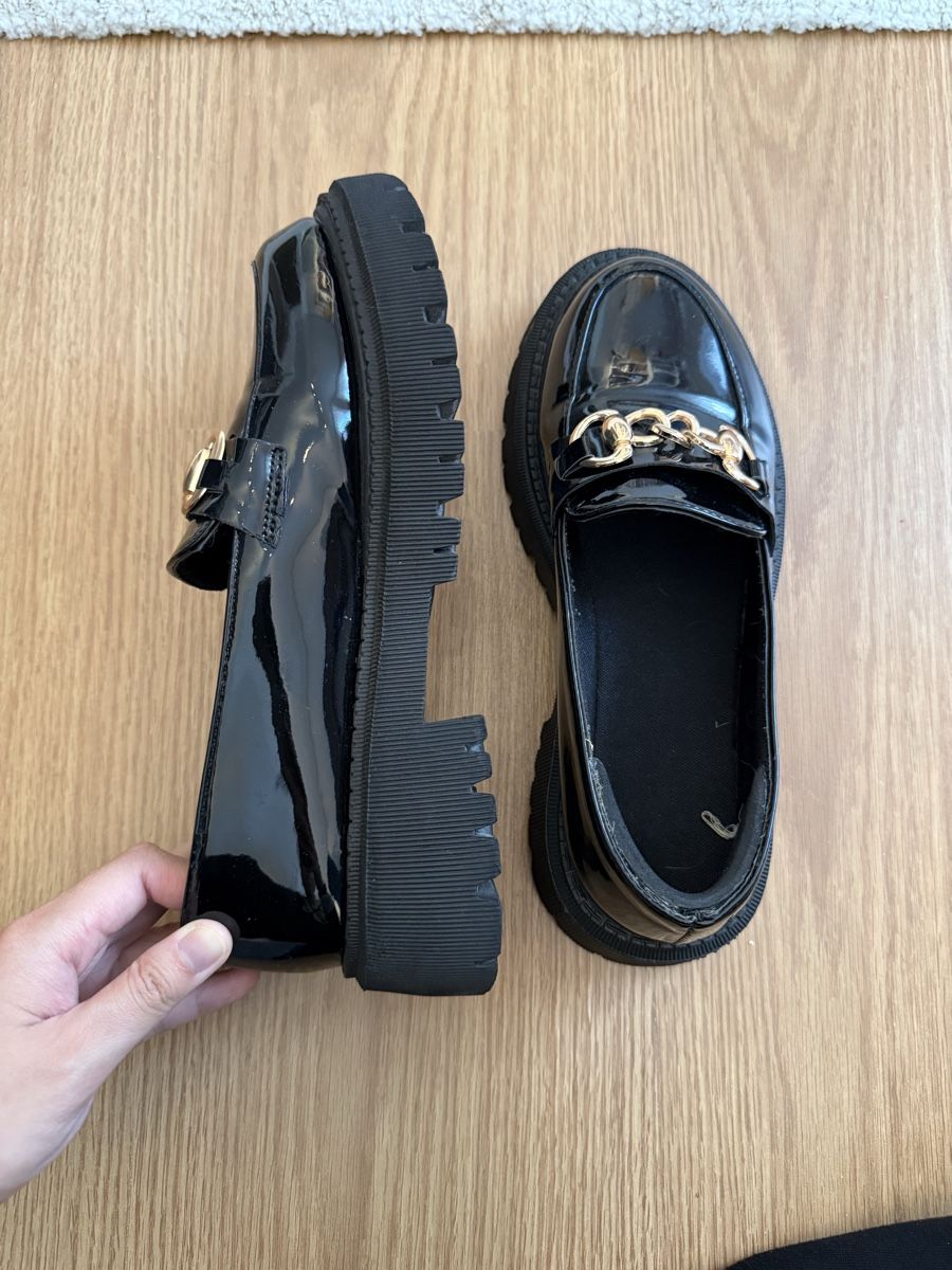 Scarpe da donna: Black loafers – Usato da St. Gallen venduto da trxcy 2
