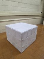 Designer Hocker aus Leder von De Sede weiss